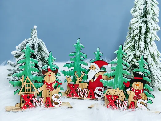 Новорічна дерев'яна композиція XMAS із ялинками та фігурками, 3 види, 15×5×15 см (ціна за 1 шт)
