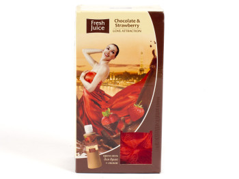 Косметический набор крем-гель для душа "Fresh Juice" Chocolate & Strawberry 300 мл + спонж масажный.