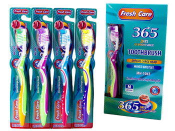 Зубна щітка "Fresh care" середня
