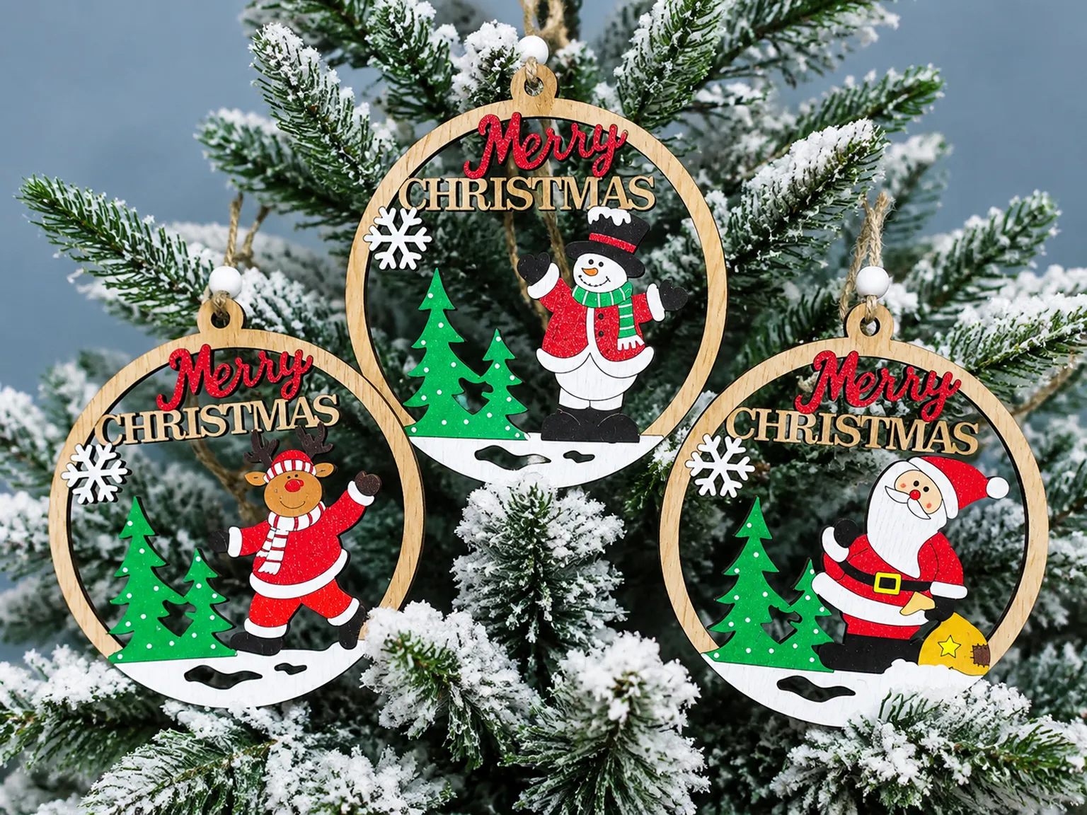Різдвяна дерев'яна підвіска Merry Christmas, 12×11см, 3 дизайни (ціна за 1шт)
